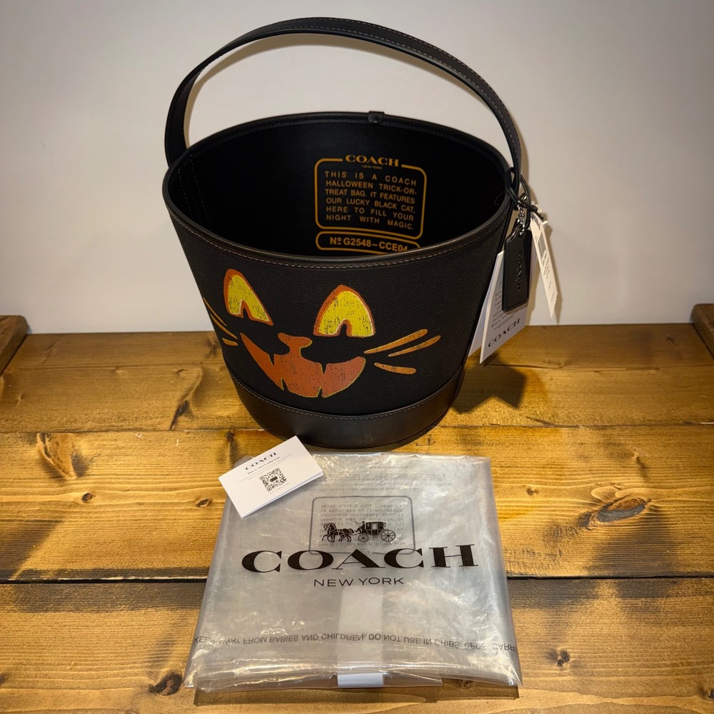 Coach Halloween Black Cat Trick or Treat Bucket Bag CCE04 Canvas Leather NWT